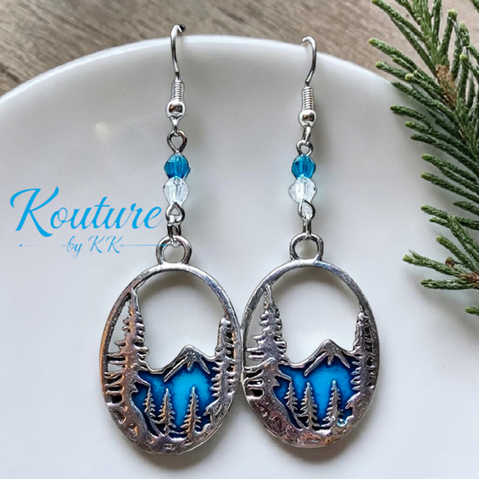 Mountain Scene Oval Dangle Earrings – Crystal Blue Resin & Silver with Crystal Bead Accents