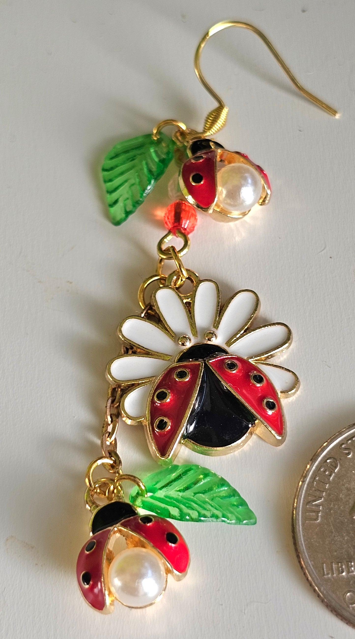Ladybug Pearl Double Leaf & Daisy Dangle Earrings – Gold Nature Jewelry with Crystal Beads for Garden Lovers