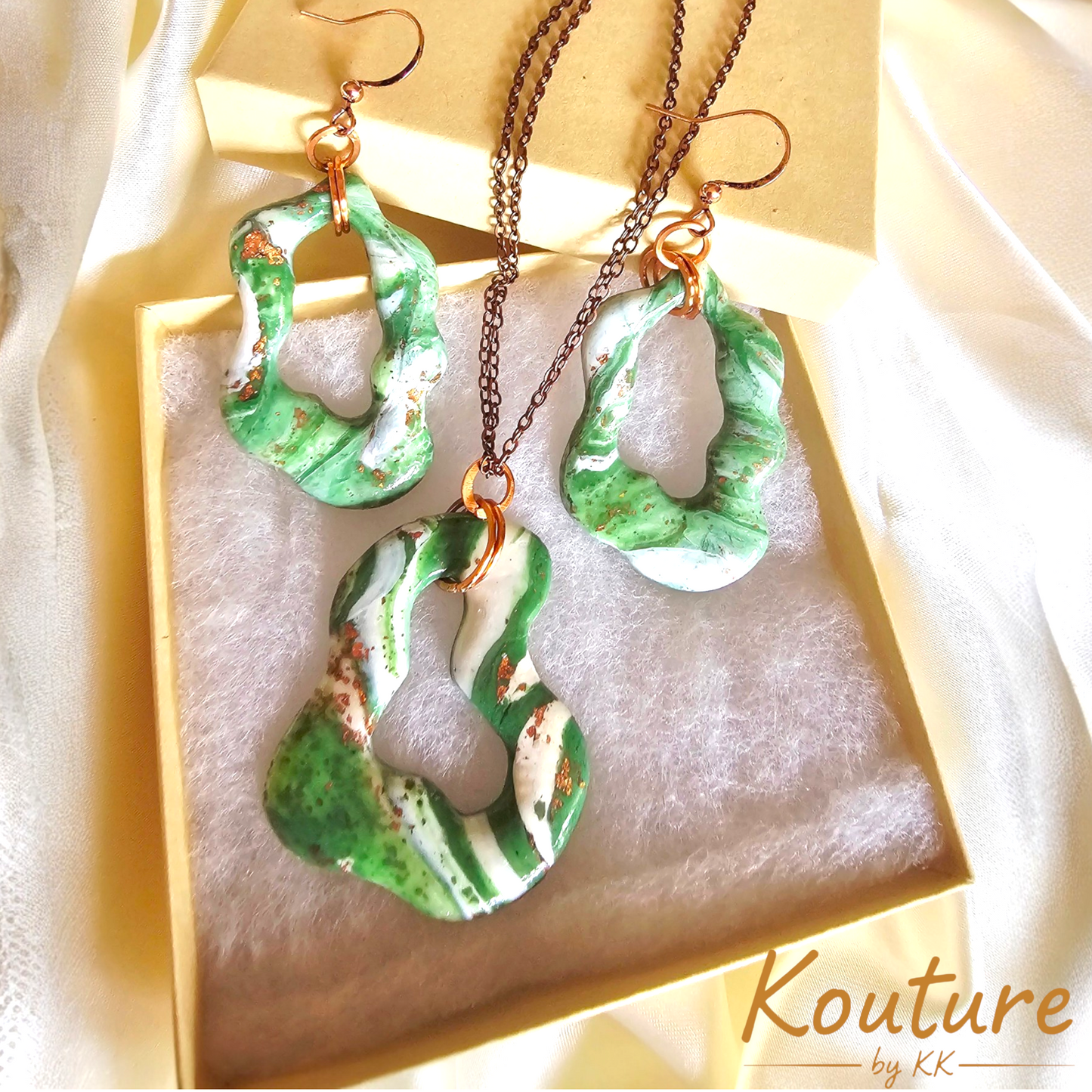 Organic Earthy Green Sculptured Earrings & Pendant Set – Handcrafted with Copper Flares