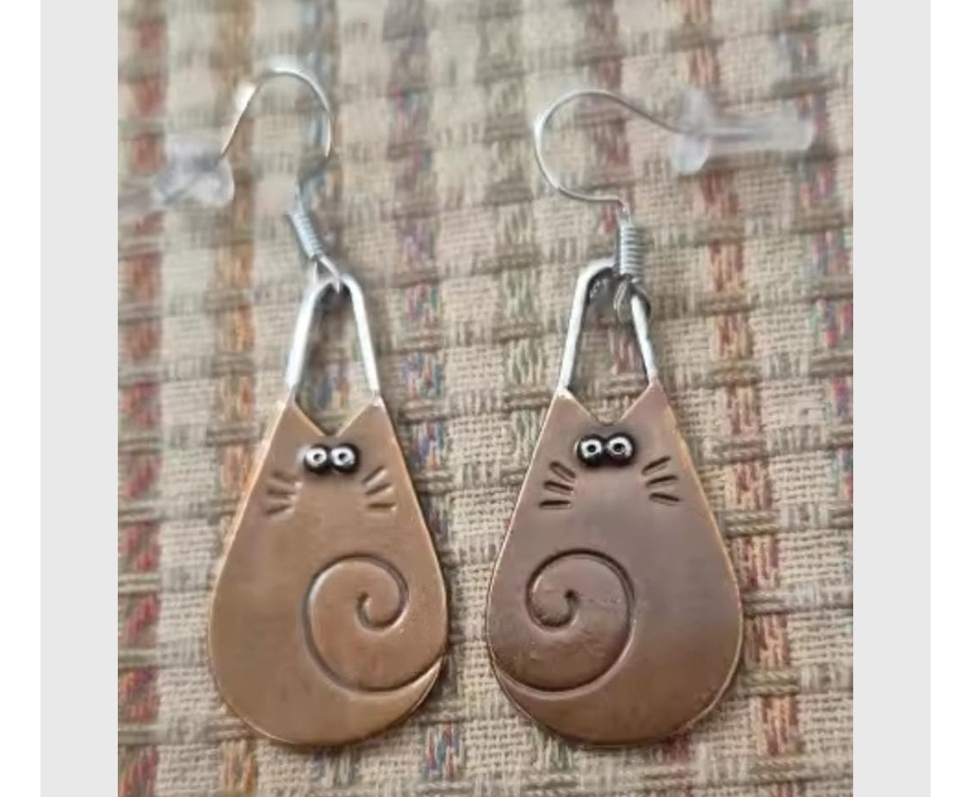 Bohemian Rustic Copper Cat Earrings: Natural Copper Kitten Jewelry