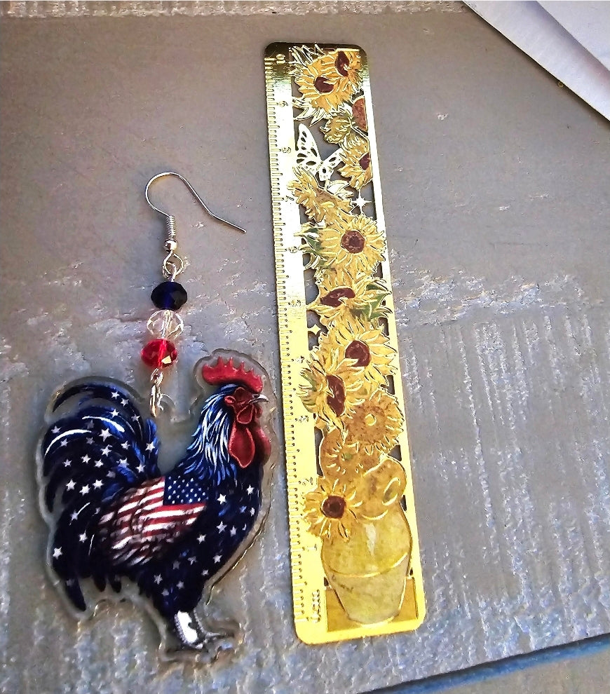 Patriotic Rooster Earrings – Stars & Stripes Acrylic Dangle Earrings