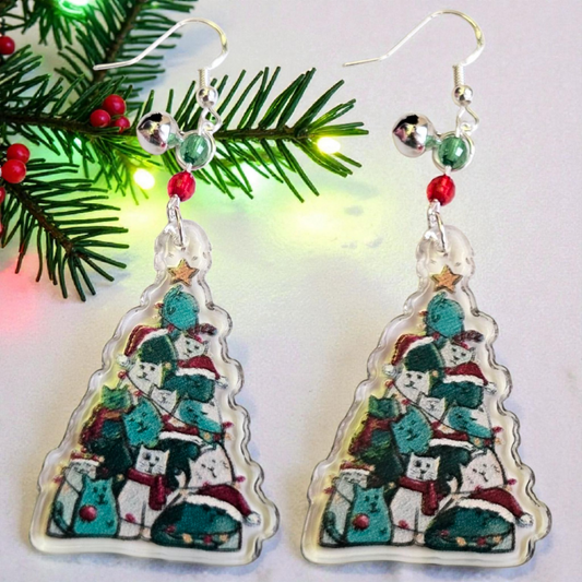 Cat Christmas Tree Earrings – Holiday Jewelry for Cat Lovers